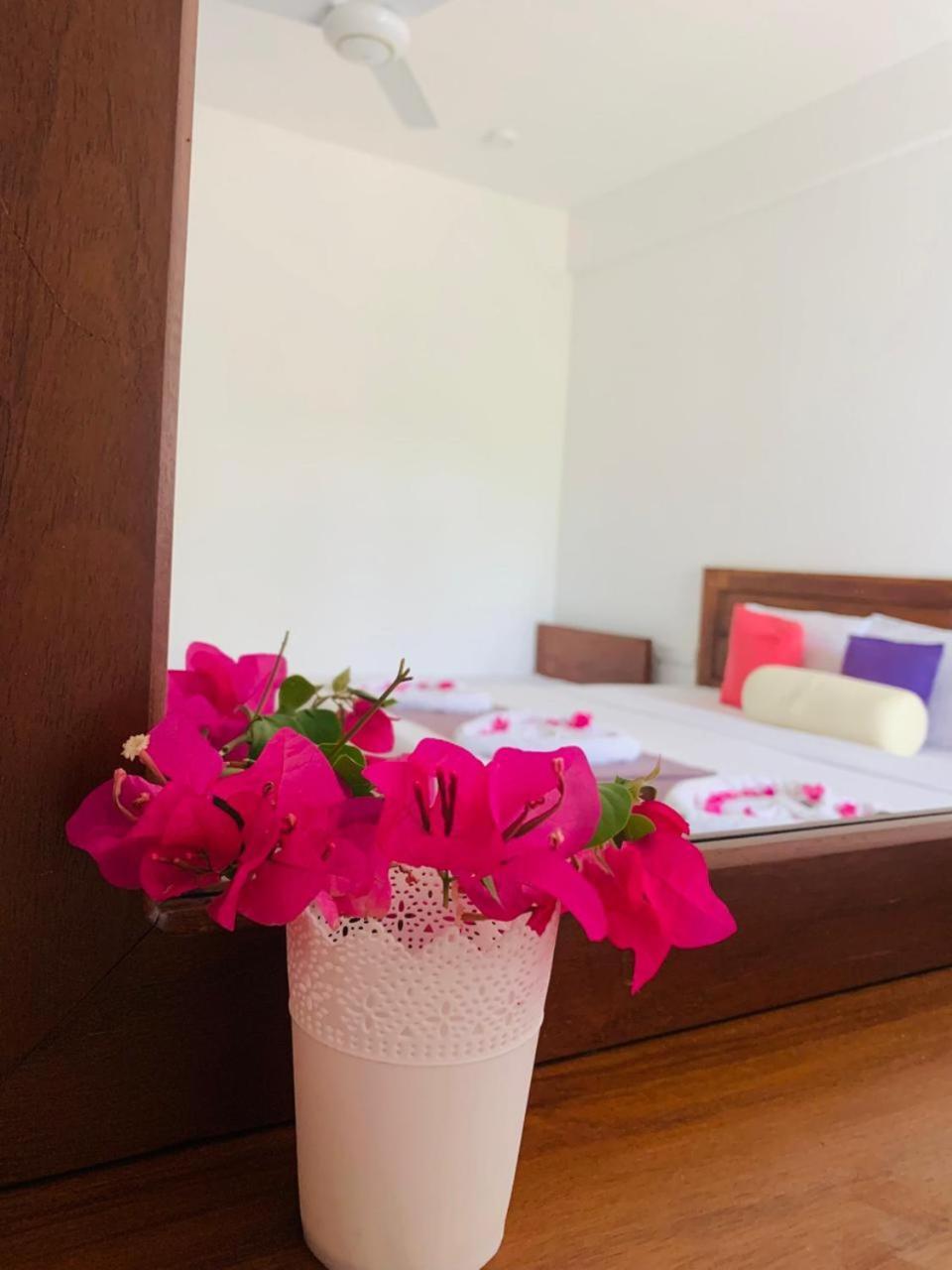 Eden Grand Hotel Dambulla Bagian luar foto